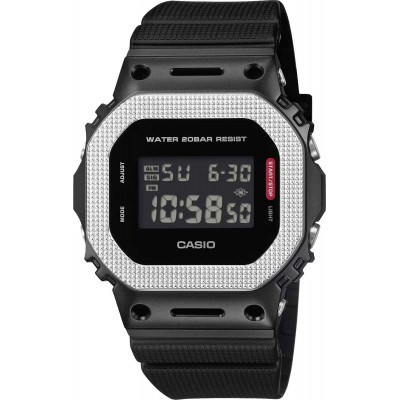 Часы Casio G-Shock GM-5600BM-1E 