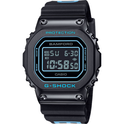 Часы Casio G-Shock GM-5600BWD-1